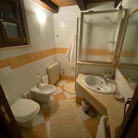 Farm stay Il Palazzetto Clavesana