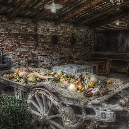 Il Palazzetto * Clavesana